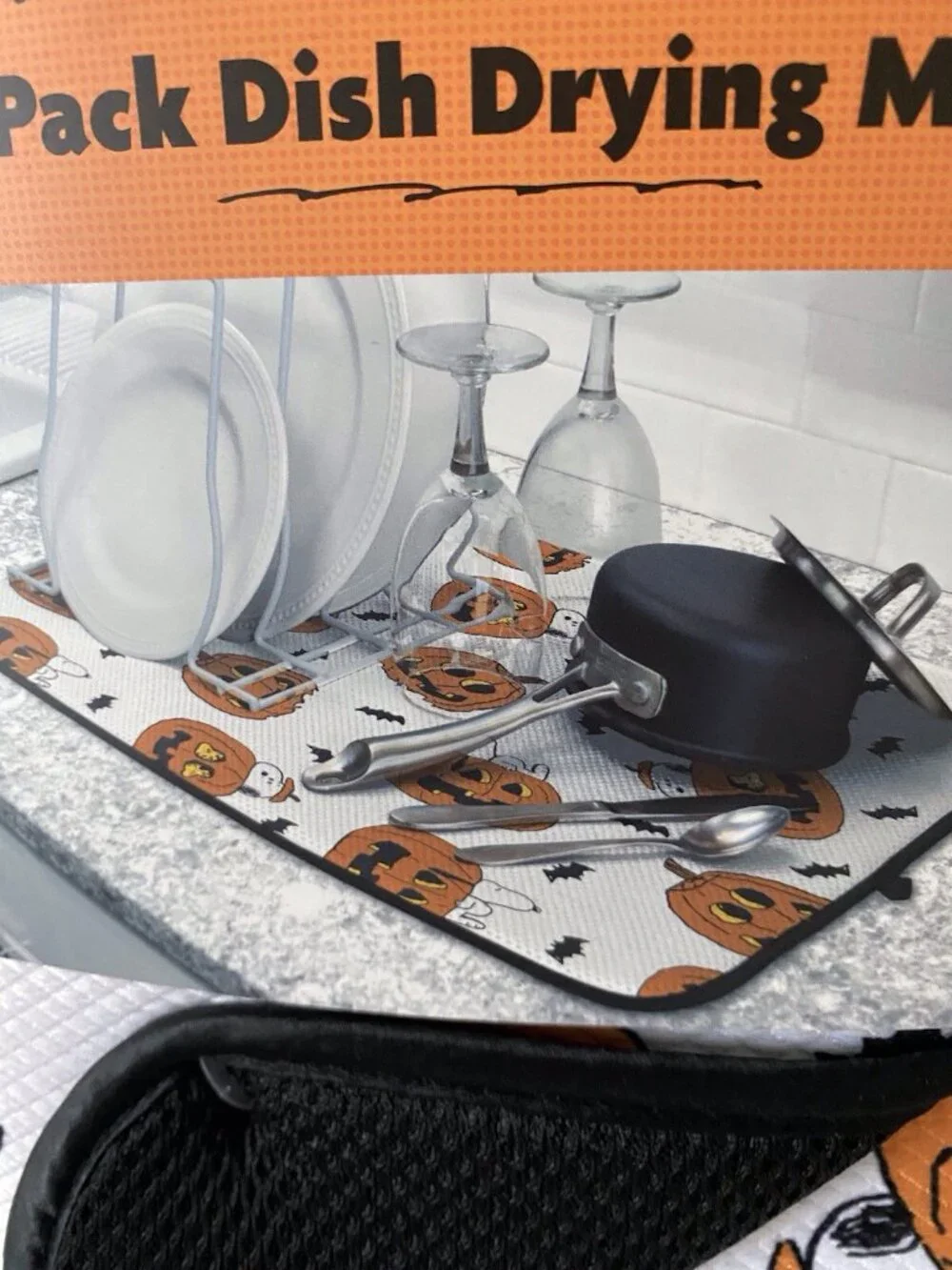 2 Pack Peanuts Snoopy Woodstock Halloween Pumpkin Dish Drying Mats 16 X 18” NEW
